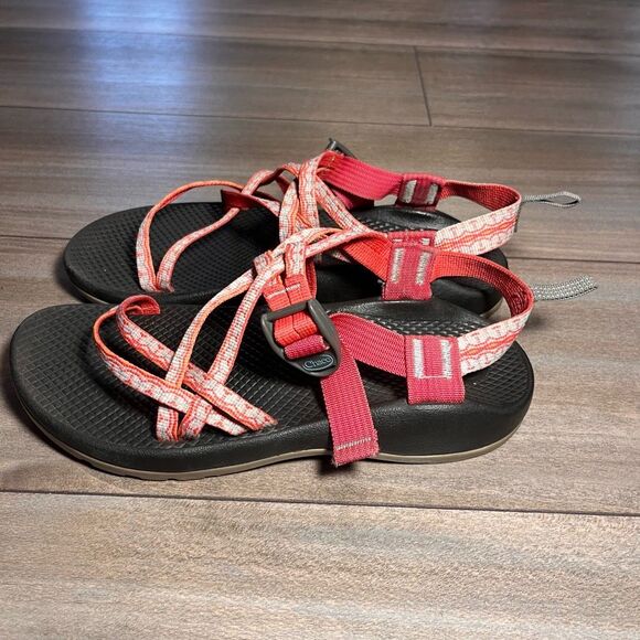 Chaco Pink Pattern Casual Waterproof Sandals Women 6 - Picture 6 of 7